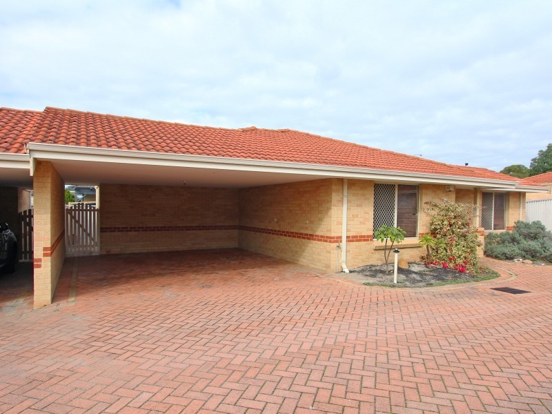 4/3 Norman Street, St James WA 6102
