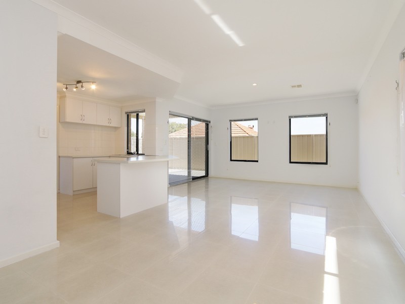 8B Isobel Street, Bentley WA 6102