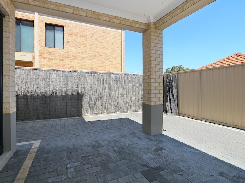 8B Isobel Street, Bentley WA 6102