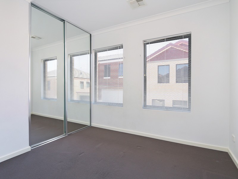 8B Isobel Street, Bentley WA 6102