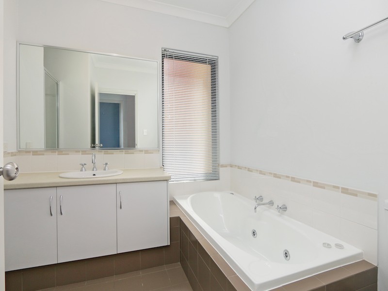 8B Isobel Street, Bentley WA 6102