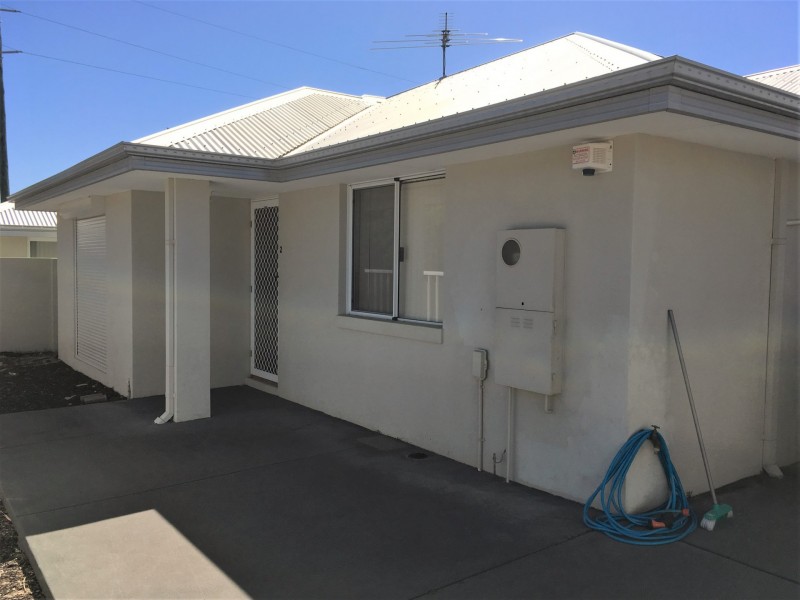 2/84 Henry Street, Cannington WA 6107