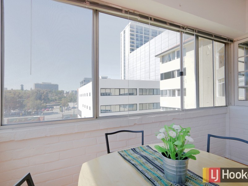 304/45 Adelaide Terrace, East Perth WA 6004