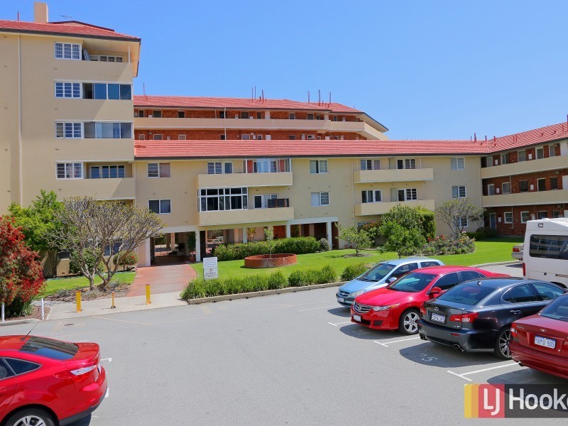 304/45 Adelaide Terrace, East Perth WA 6004