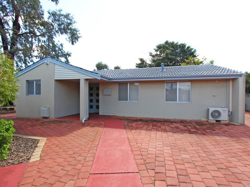 5 Miamba Court, Karawara WA 6152