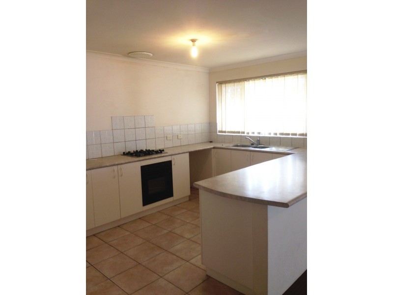 3/205-207 Sevenoaks Street, Cannington WA 6107