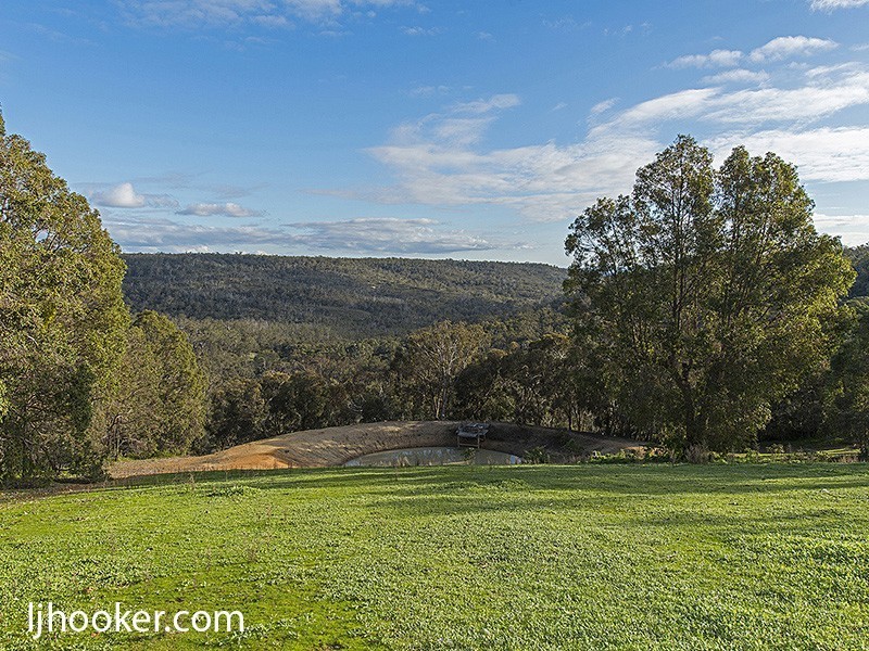 151 Tanner Road, Carmel WA 6076