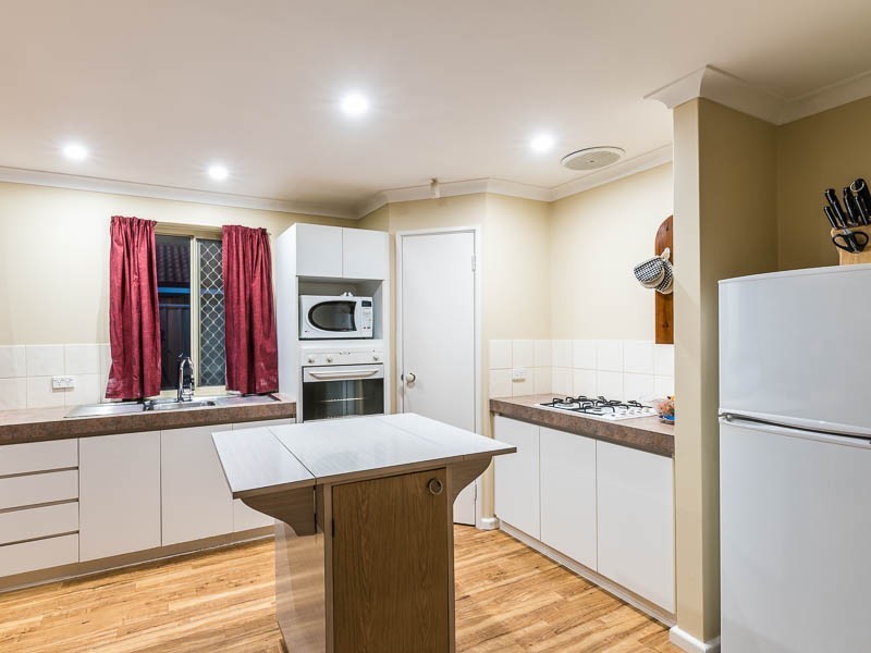 4/268 Wharf Street, Queens Park WA 6107