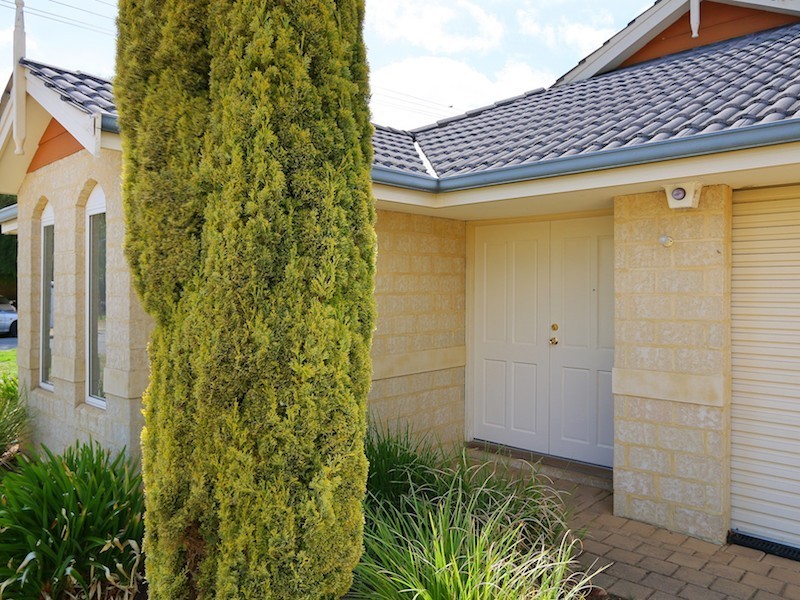 1/16 Bignell Place, Redcliffe WA 6104