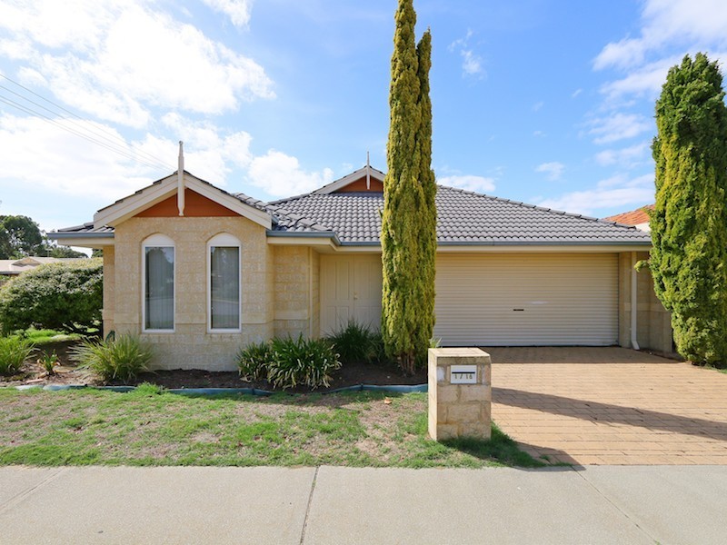 1/16 Bignell Place, Redcliffe WA 6104