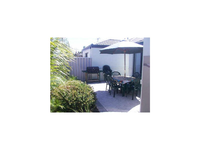 2/84 Bungaree Road, Wilson WA 6107