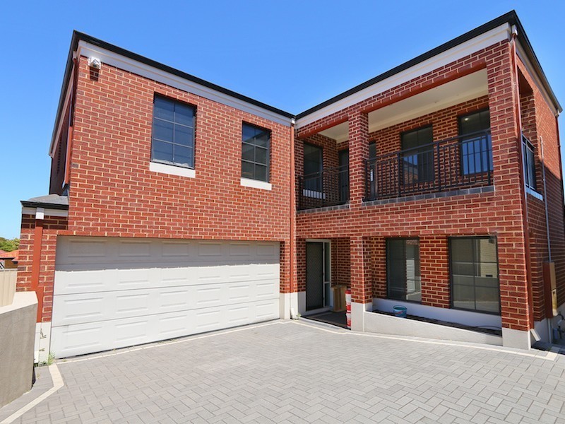 8C Isobel Street, Bentley WA 6102