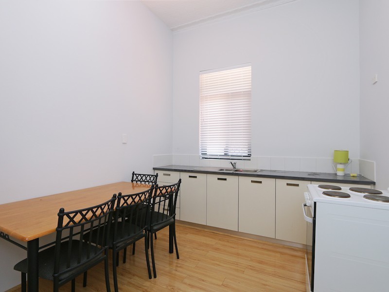 13 McMillan Street, Victoria Park WA 6100