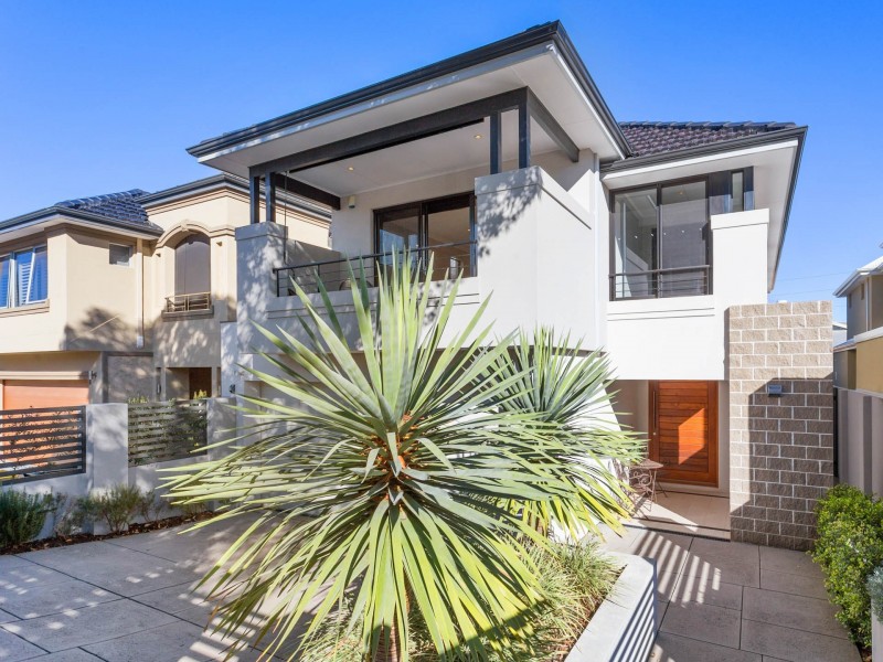 11 Albert Street, South Perth WA 6151