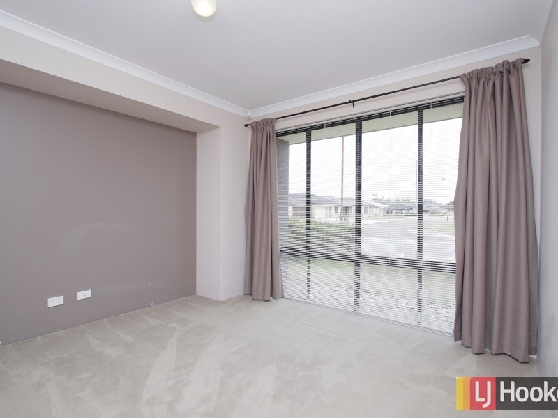 93 Comrie Road, Canning Vale WA 6155