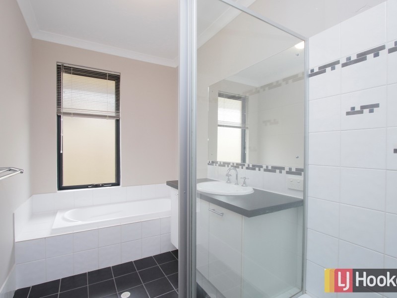 93 Comrie Road, Canning Vale WA 6155