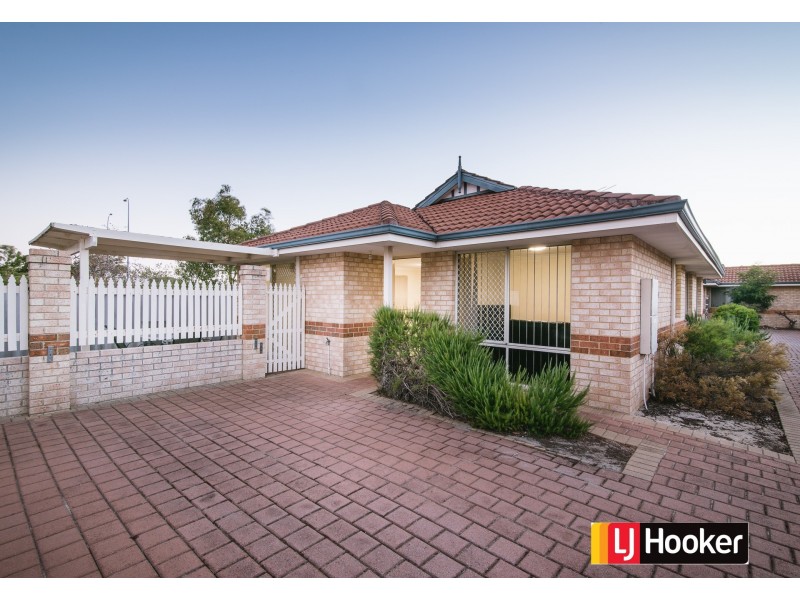 1/15 Quinn Avenue, Bentley WA 6102