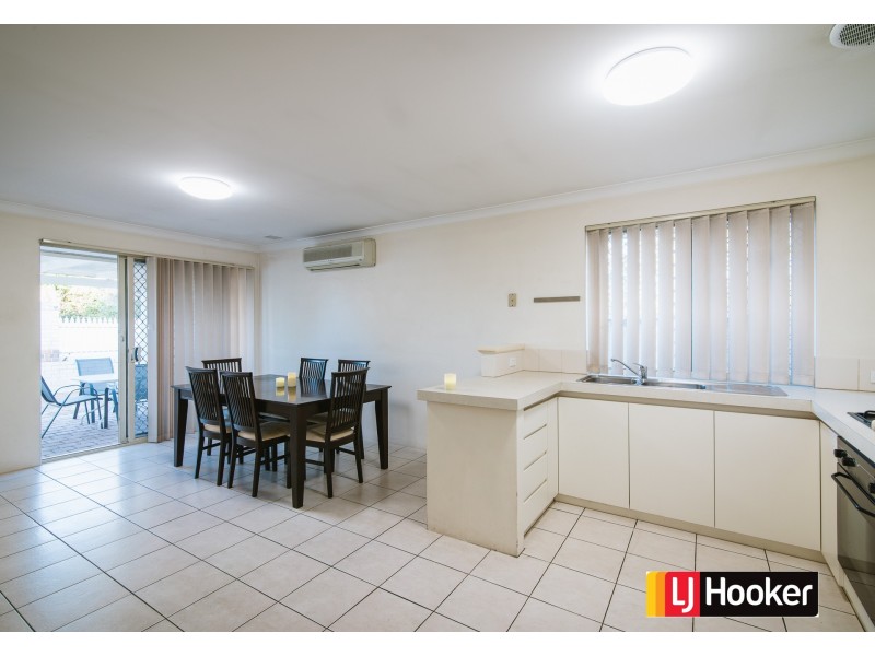 1/15 Quinn Avenue, Bentley WA 6102