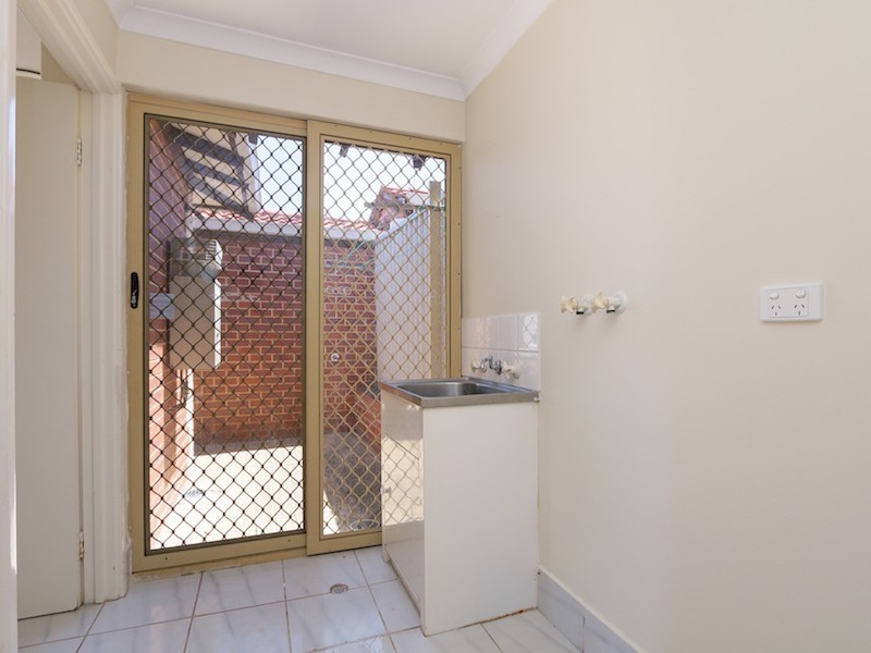 1/65 McMillan Street, Victoria Park WA 6100