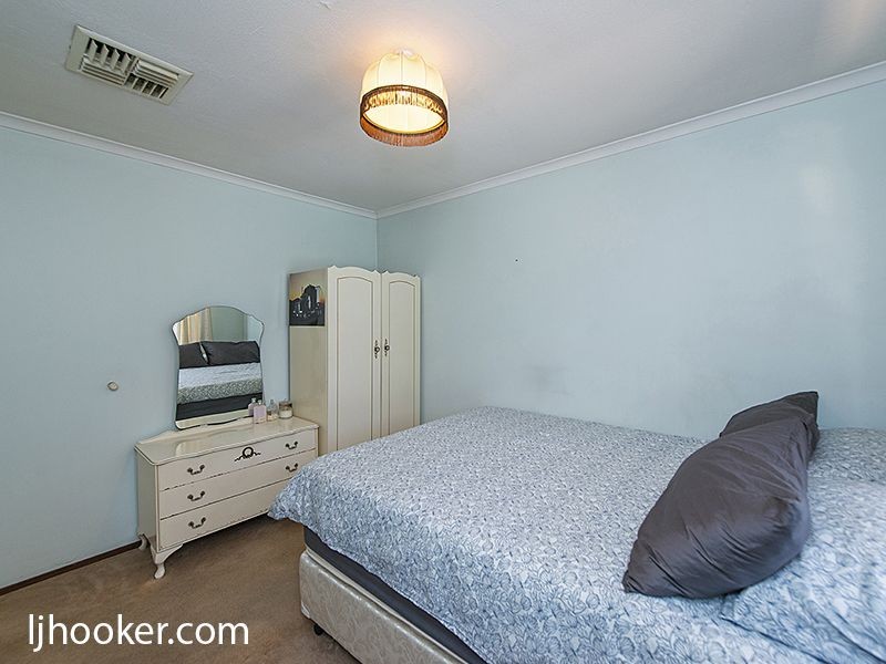 62 Murdoch Road, Thornlie WA 6108