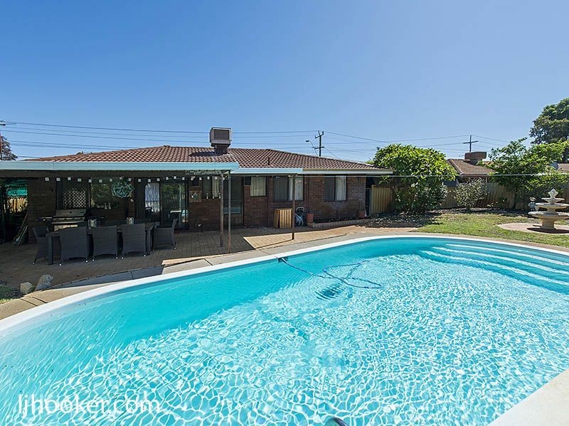 62 Murdoch Road, Thornlie WA 6108