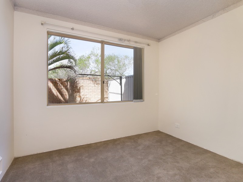 13/2 Mitchell Street, Bentley WA 6102