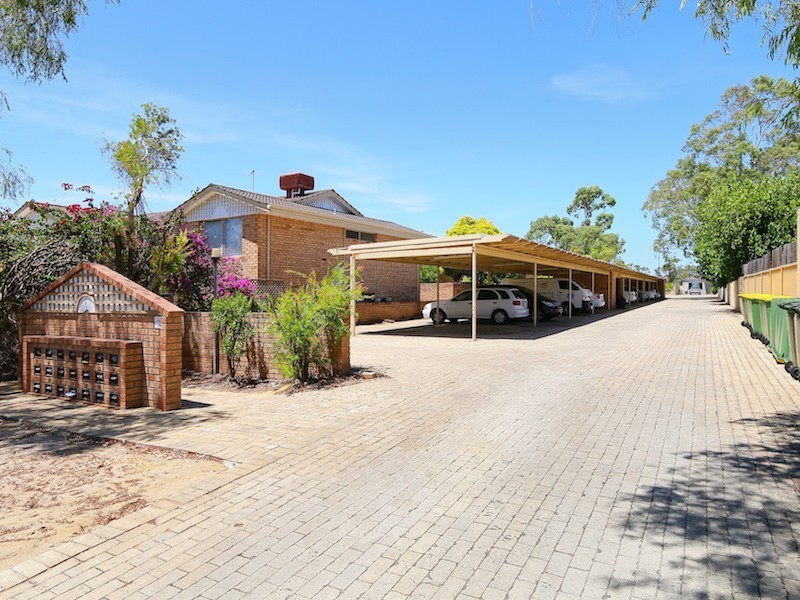 13/2 Mitchell Street, Bentley WA 6102