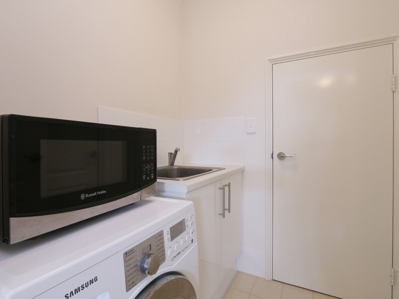 2/10 Leonard Street, Victoria Park WA 6100