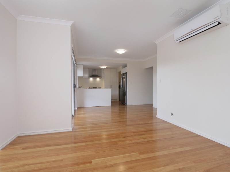 2/10 Leonard Street, Victoria Park WA 6100