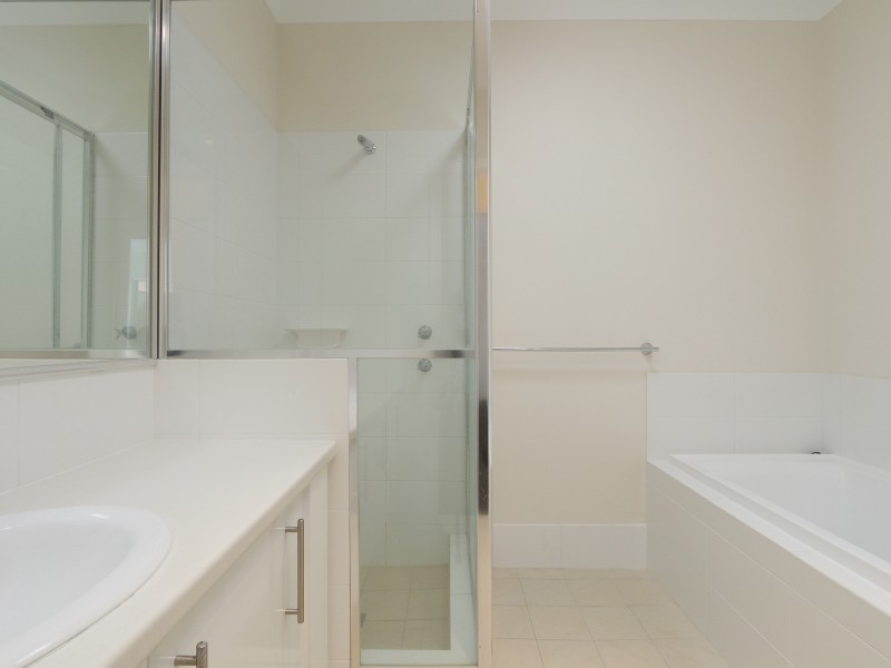 2/10 Leonard Street, Victoria Park WA 6100