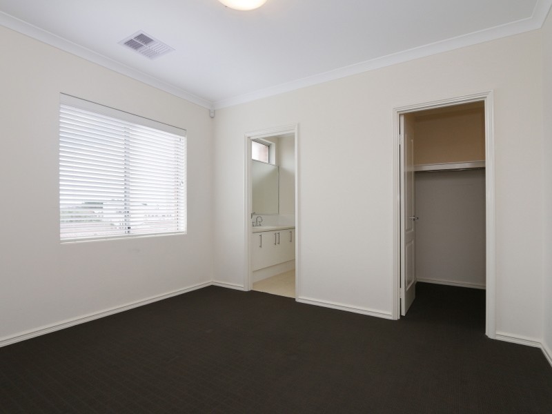 2/10 Leonard Street, Victoria Park WA 6100