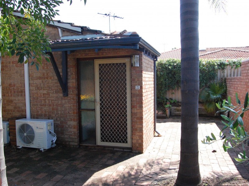 3/35 Park Street, Como WA 6152