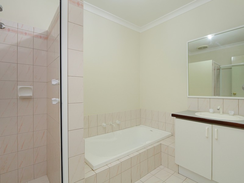 5/14 Stephen Street, Queens Park WA 6107