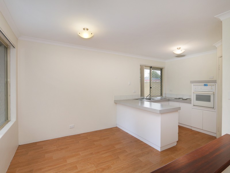 1/2 Braibrise Road, Wilson WA 6107