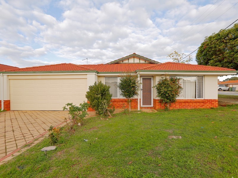 50 Cross Street, Queens Park WA 6107