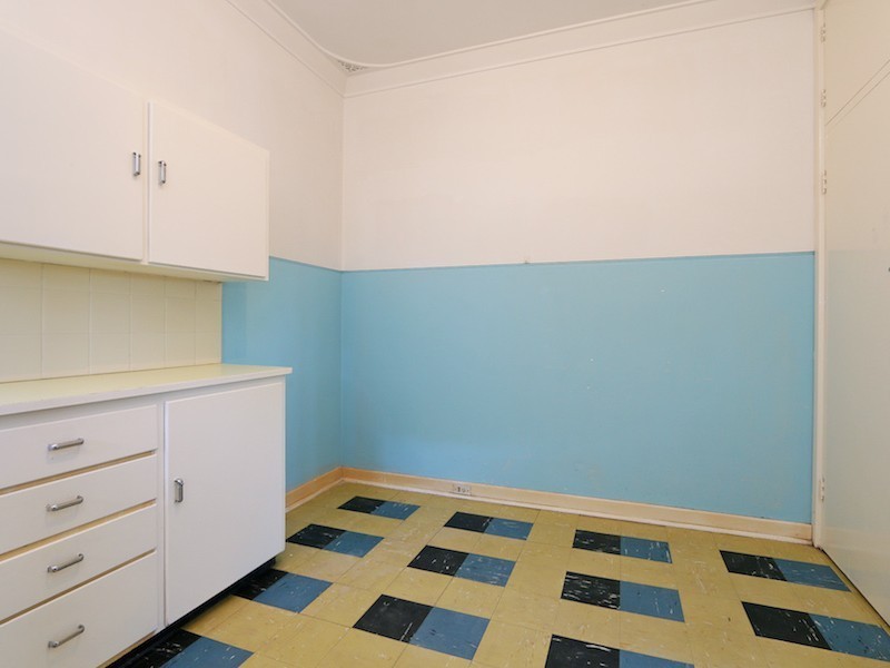 2/1190 Albany Highway, Bentley WA 6102