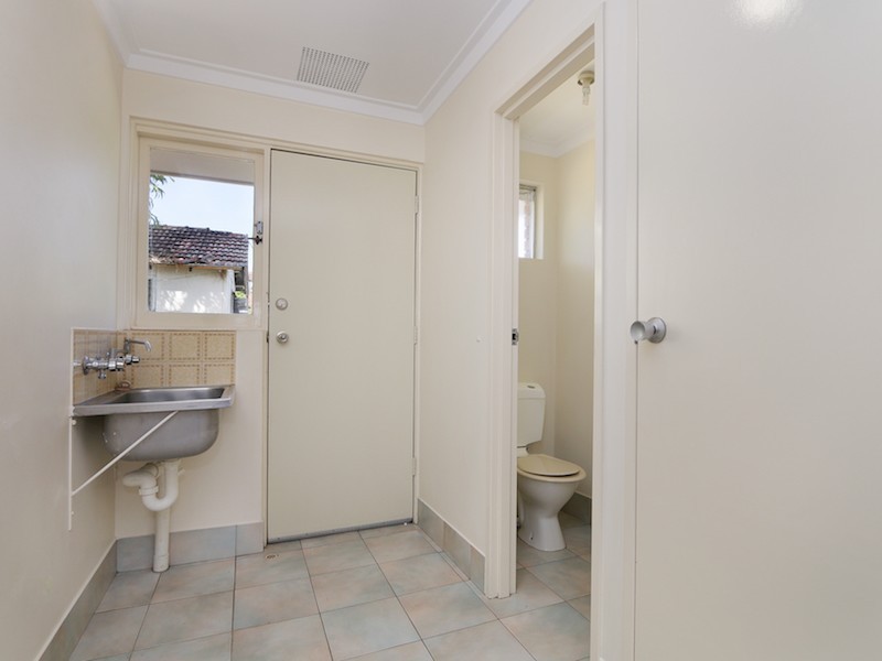 17 Apollo Way, Carlisle WA 6101