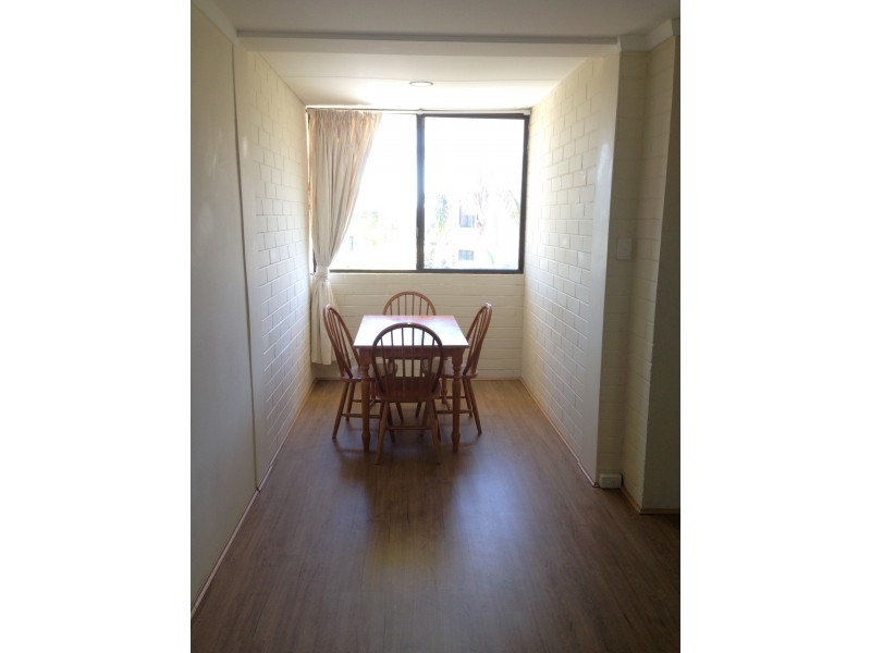 A206/19 Herdsman Parade, Wembley WA 6014