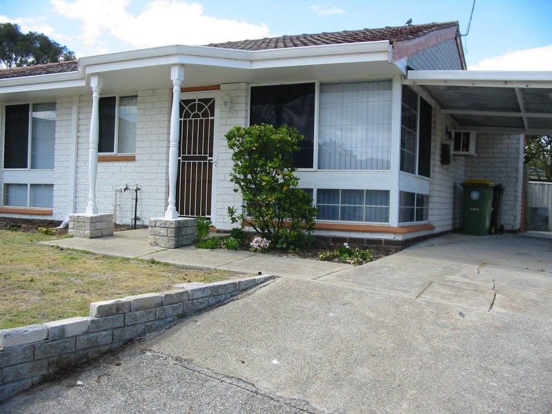 1/3 Thelma Street, Como WA 6152