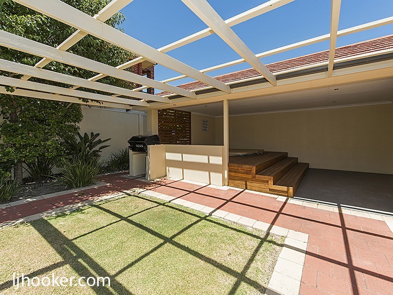 7/4 Lichfield Street, Victoria Park WA 6100