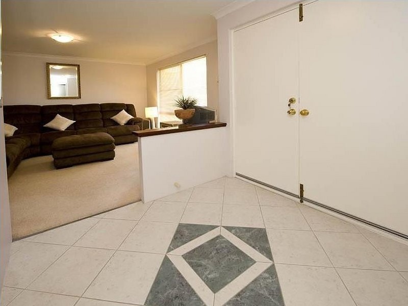 123 Dumbarton Road, Canning Vale WA 6155