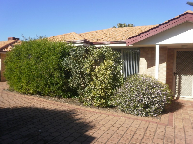 4/278 Wharf Street, Queens Park WA 6107