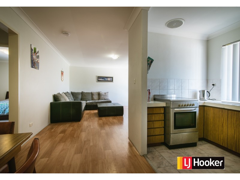 2/3 Thelma Street, Como WA 6152