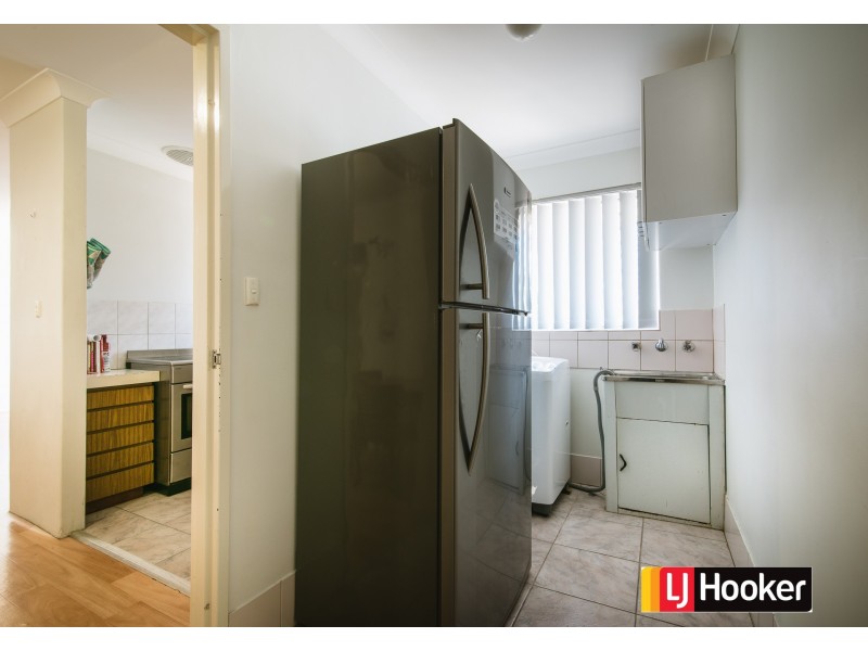 2/3 Thelma Street, Como WA 6152