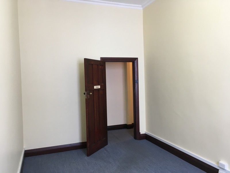 First Floor/415 Albany Highway, Victoria Park WA 6100