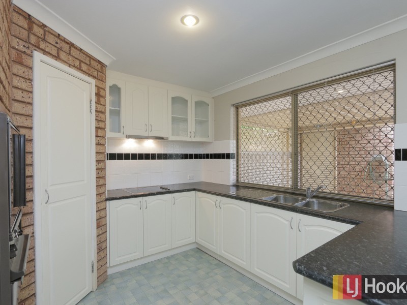 8/7 Tarun Court, Cannington WA 6107