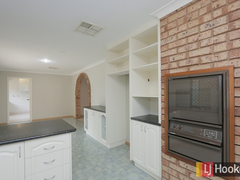 8/7 Tarun Court, Cannington WA 6107