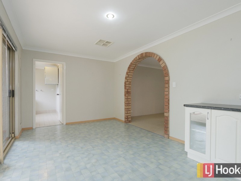 8/7 Tarun Court, Cannington WA 6107