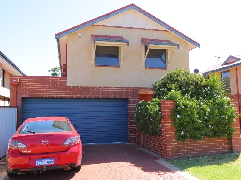 10/8 Hillcrest Road, Kewdale WA 6105