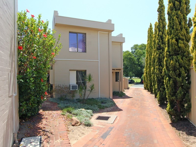 7/32 Garland Street, Victoria Park WA 6100